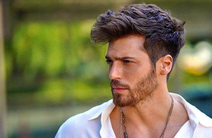 Can Yaman, non ha salutato i suo fan