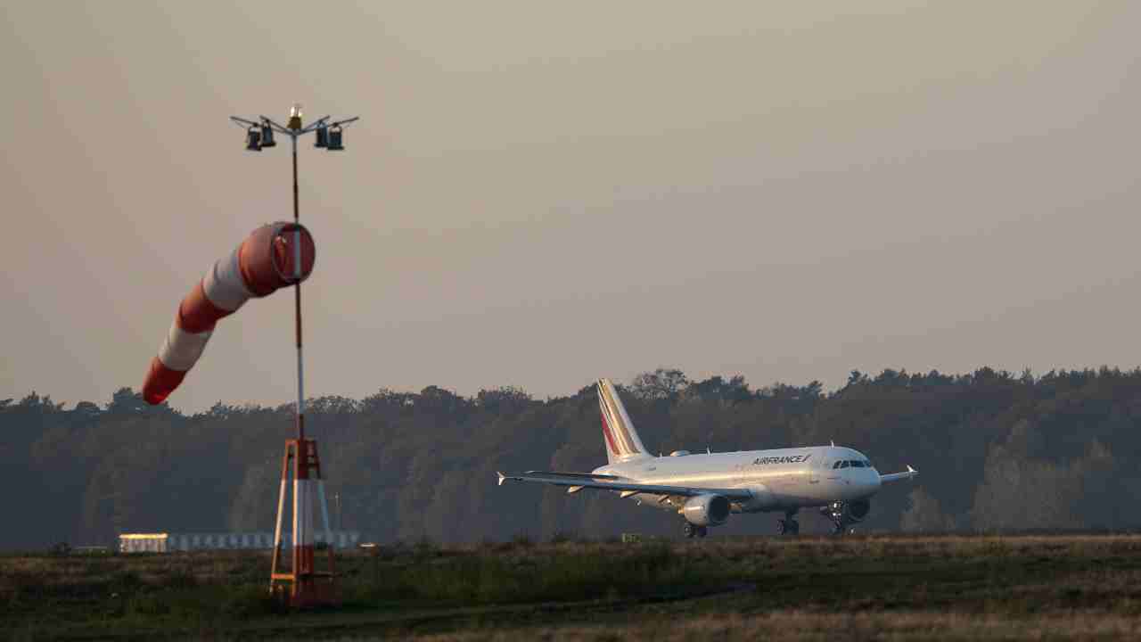 Atterraggio d'emergenza aereo