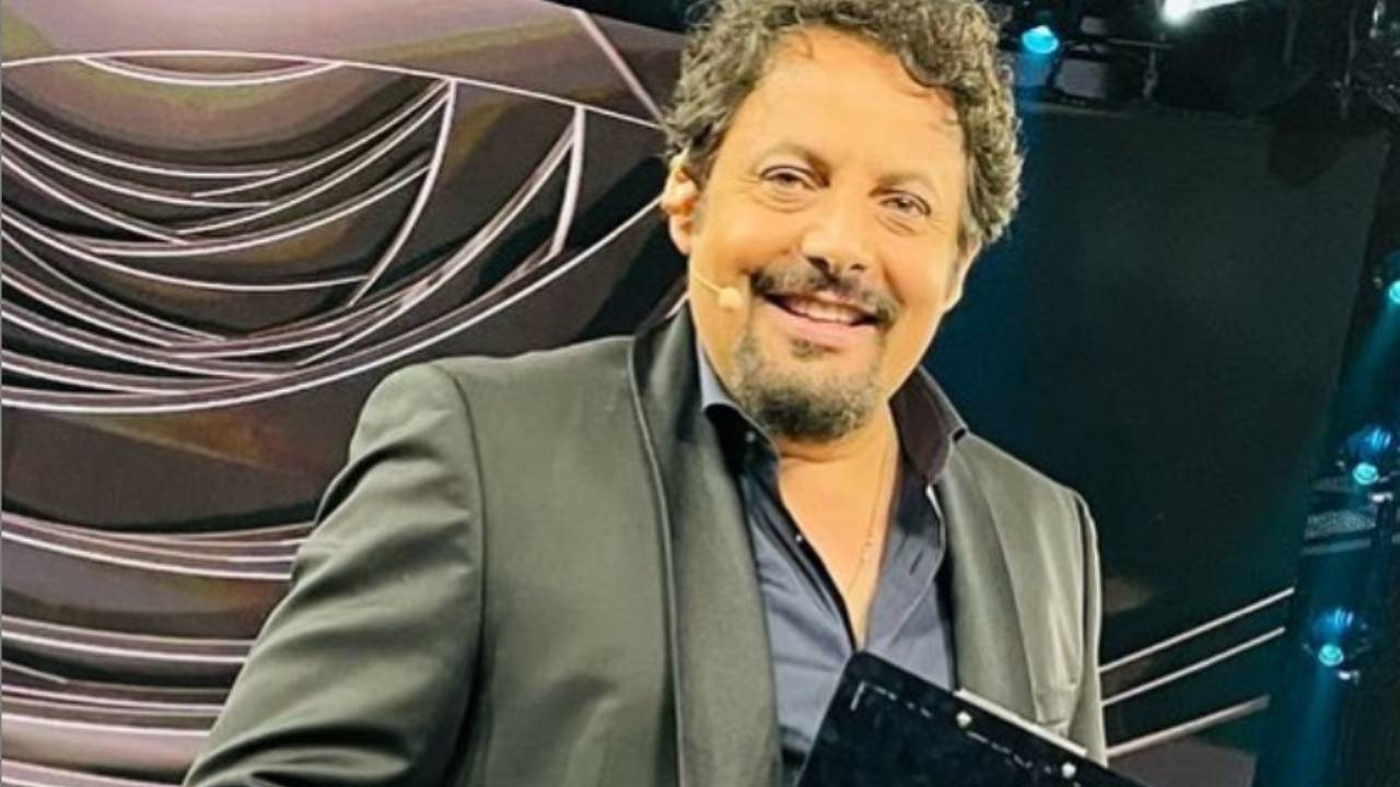 Enrico Brignano, avete mai visto il suo "bolide"? Non ci crederete