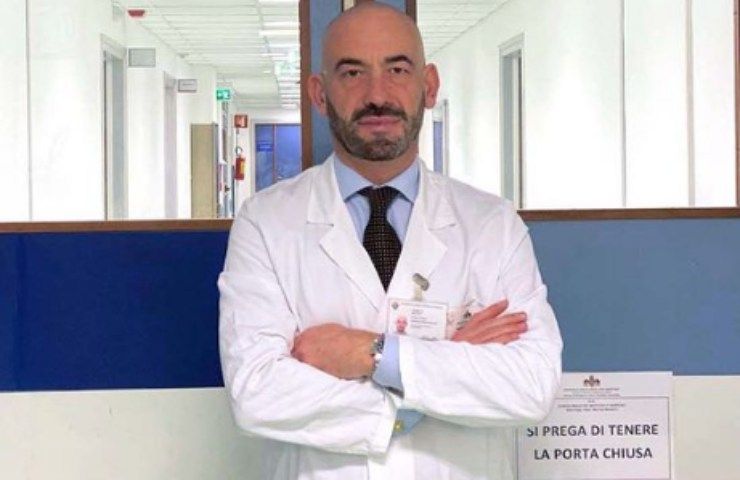 Domenica Live, Matteo Bassetti ospite presenta una persona speciale: di chi si tratta