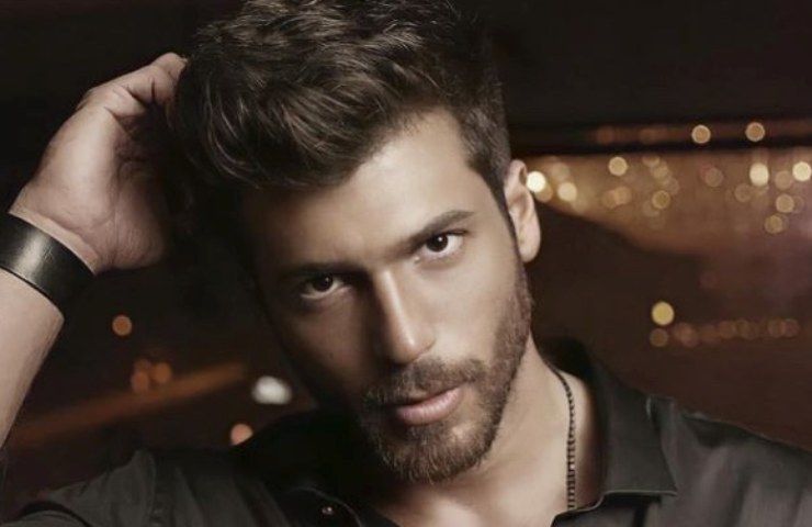 Can Yaman, Maurizio Costanzo dice la sua: cosa pensa di Daydreamer