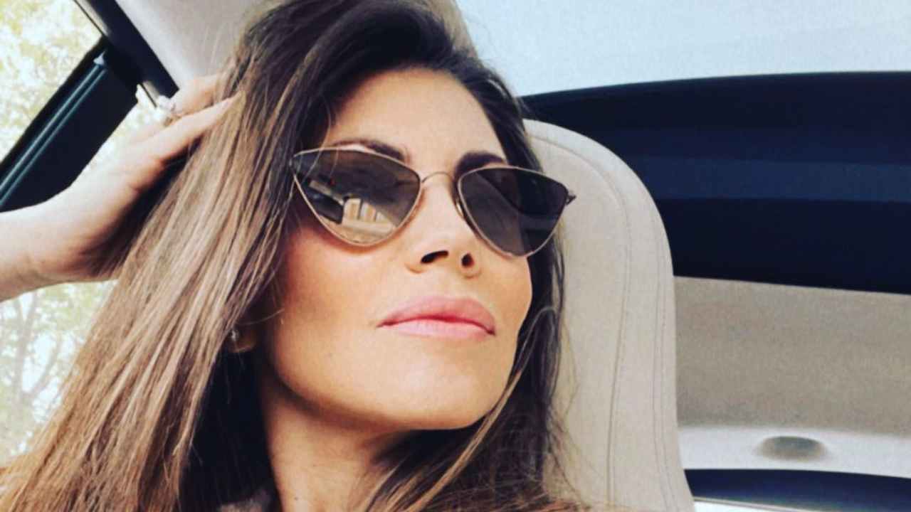 Flora Canto, che frecciata a Chiara Ferragni! La moglie di Brignano è incorregibile