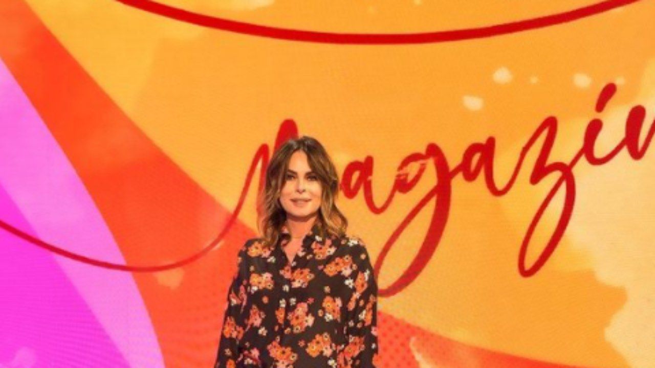 Paola Perego si commuove per l'ultima puntata de "Il filo rosso"