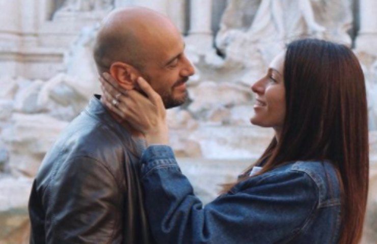 Paola Turani svela il sesso del suo bimbo: "Me lo sentivo"