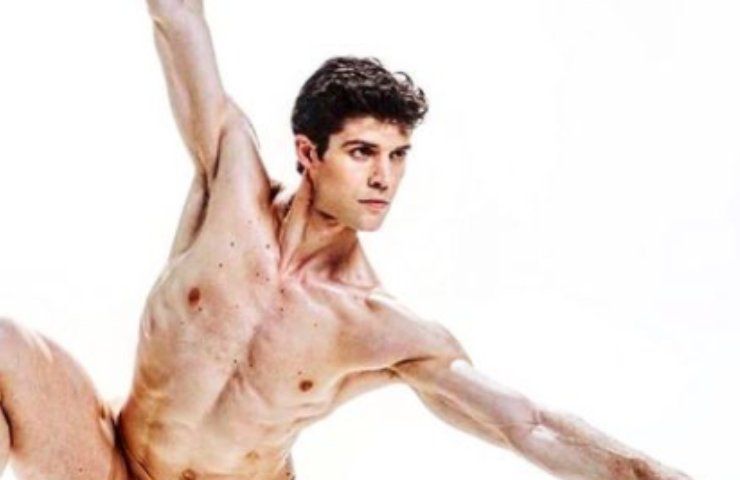 Carla Fracci, il ricordo di Roberto Bolle: "Un immenso dolore"