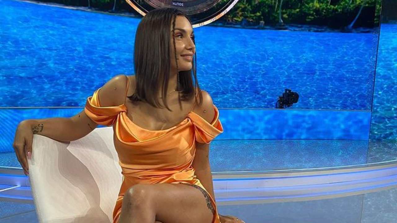 Elettra Lamborghini Isola