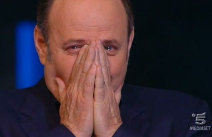 Gerry Scotti e Mediaset male negli ascolti