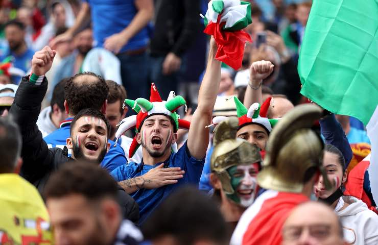 Italia Inghilterra allarme virologi per finale