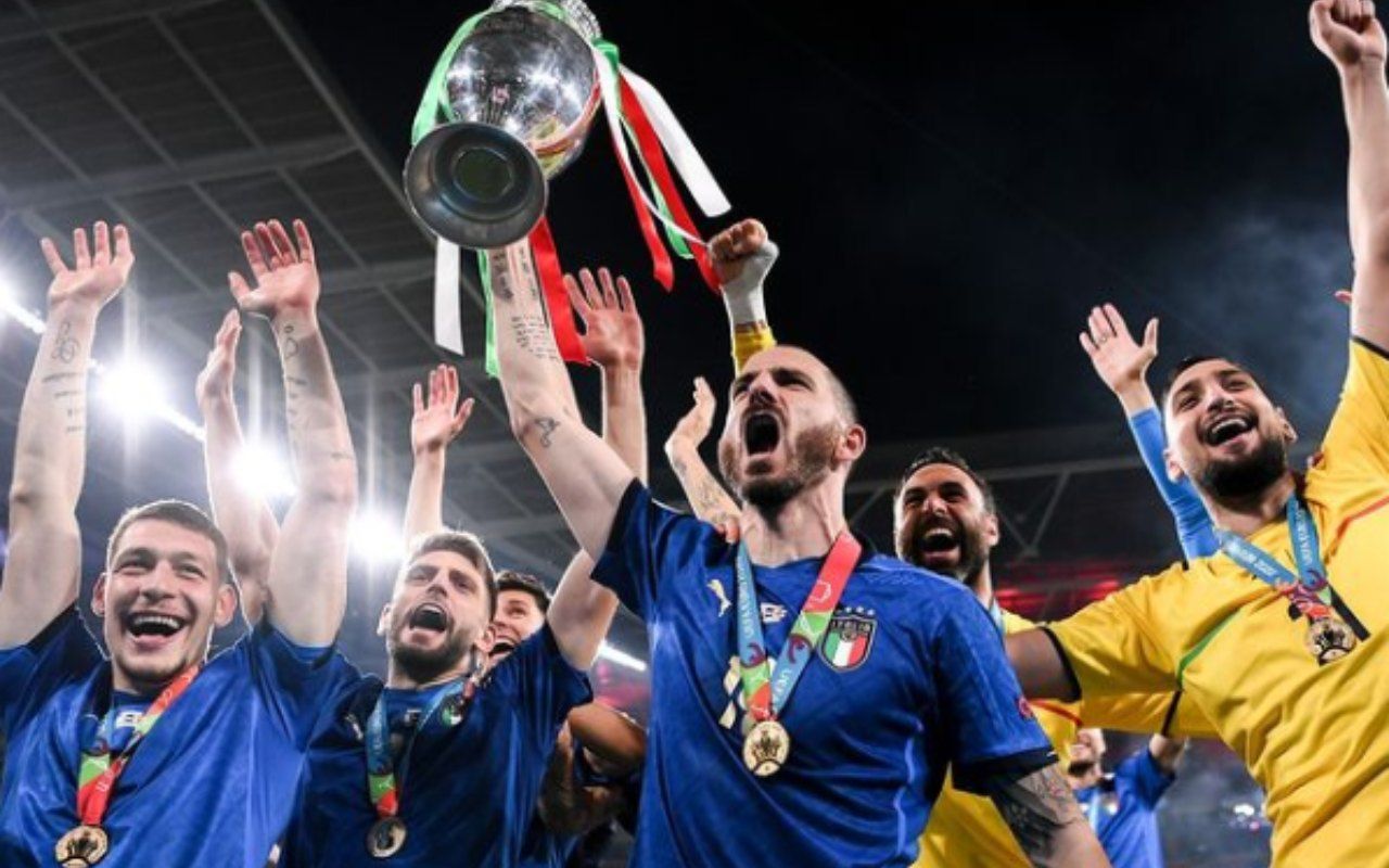 gli azzurri esultano