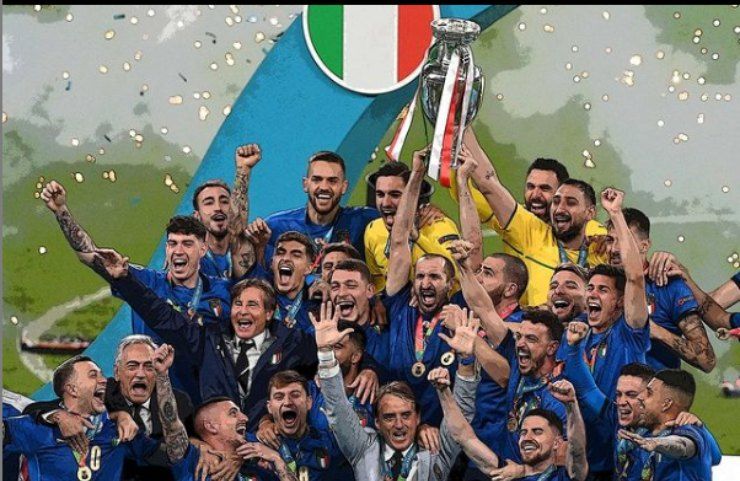 gli Azzurri esultano