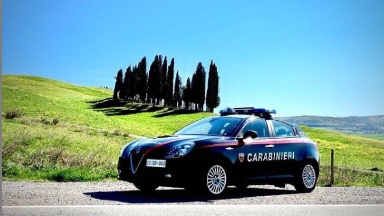 auto dei carabinieri