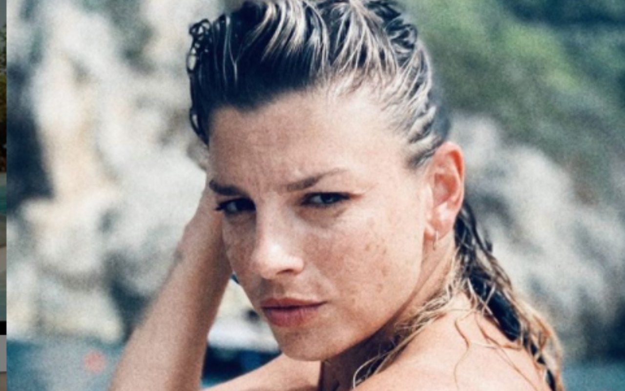 emma marrone guarda