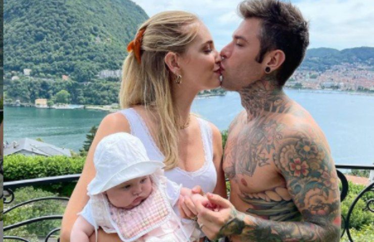 chiara ferragni fedez si baciano