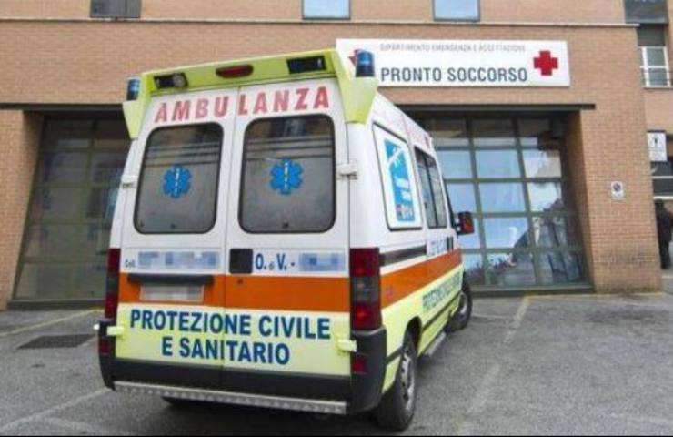 Ambulanza (Facebook)