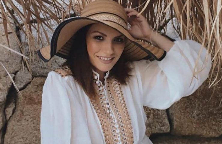 Laura Pausini mostra il meglio dell'estate attraverso una serie di foto