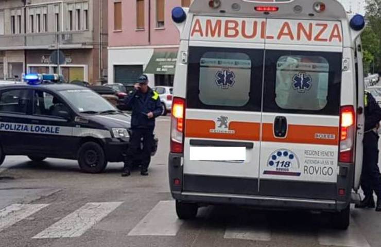 Giovane muore in tremendo incidente stradale