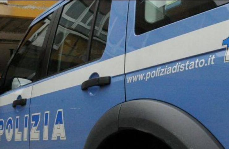 Polizia pattuglia (Facebook)