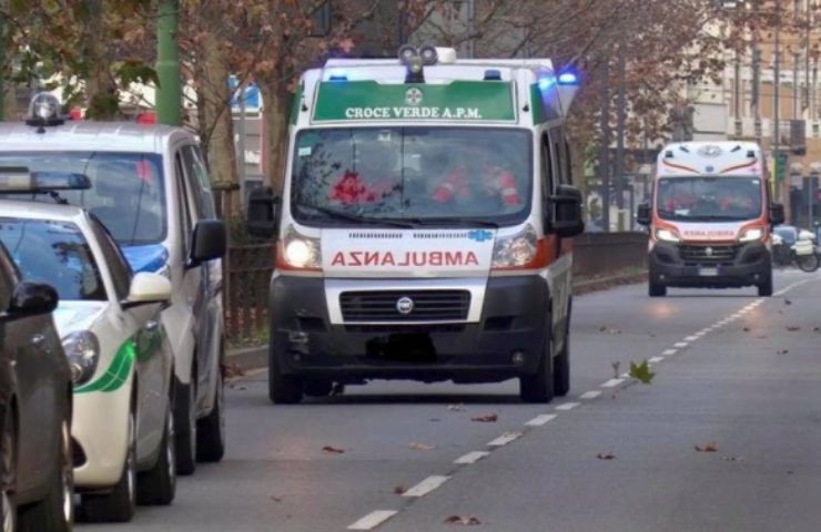 Tragedia sul lavoro, operai trovati morti e congelati nel deposito: sicurezza sul posto