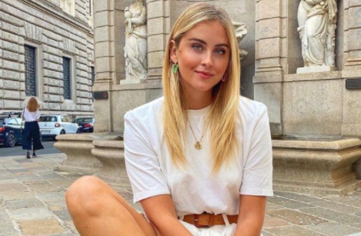 valentina ferragni guarda