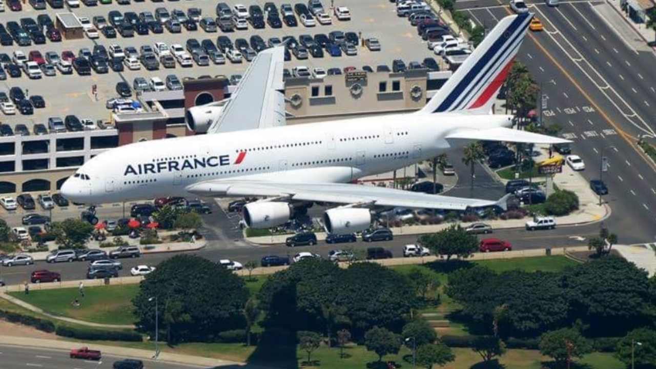 Indagini ad alta quota Air France (Facebook)