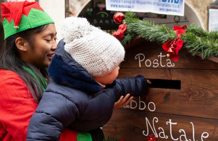 Bambini a Natale (Facebook)