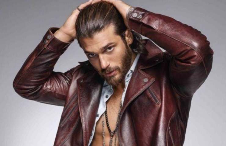 Can Yaman (Facebook)