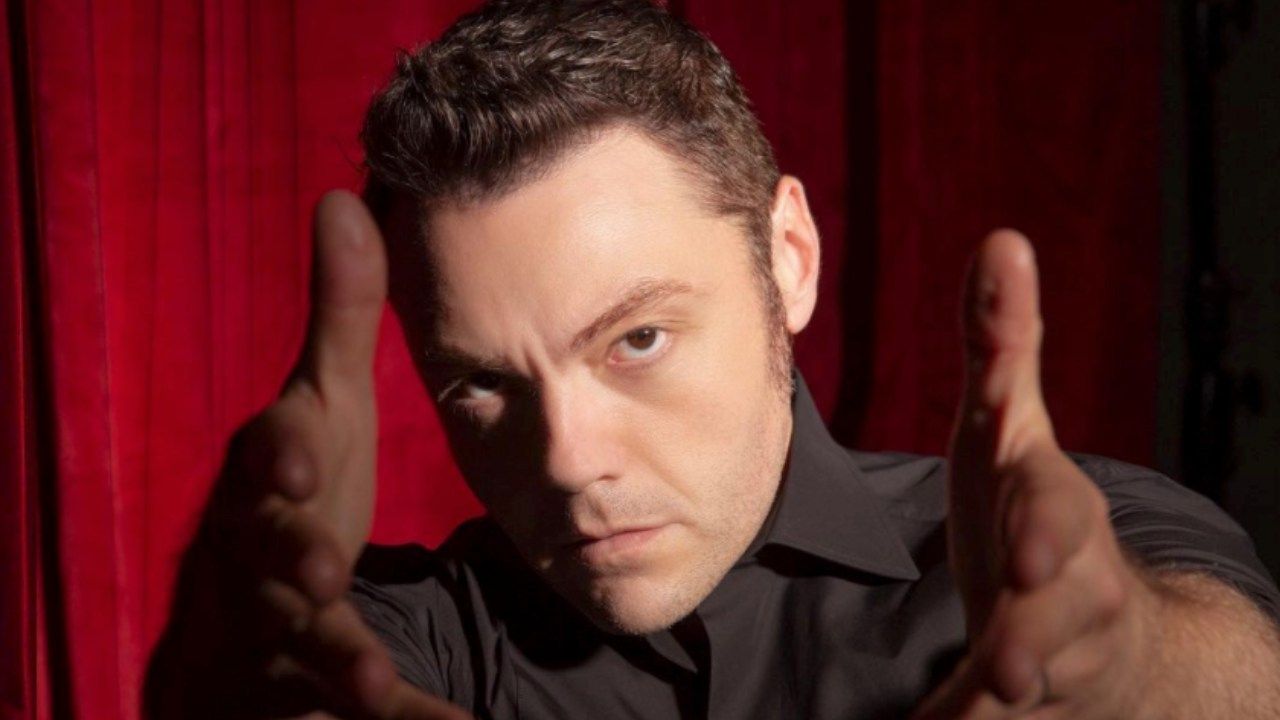 Bomba Tiziano Ferro, il retroscena inatteso: ha lottato tra la vita e la morte