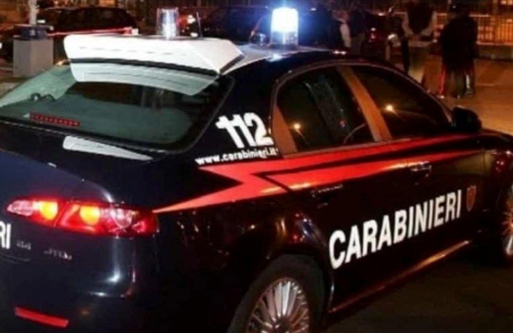 Agente fuori servizio vittima di violenza inaudita per mano di un minorenne: la triste vicenda