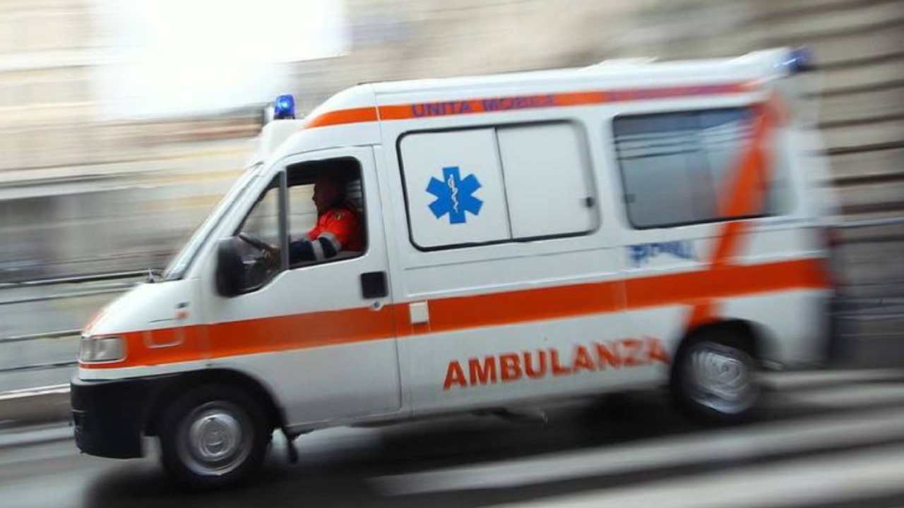 Ambulanza disgrazia (Facebook)