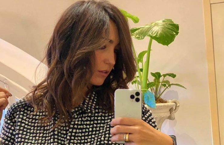Caterina Balivo rompe gli indugi su Instagram: "Non può lasciare il marito..." - La FOTO compromettente