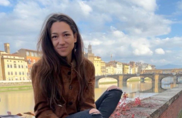 Francesca Verdini, il bacio infuocato nel posto dei sogni: LUI non ha resistito affatto... FOTO