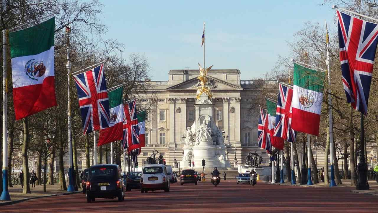 Buckingham palace