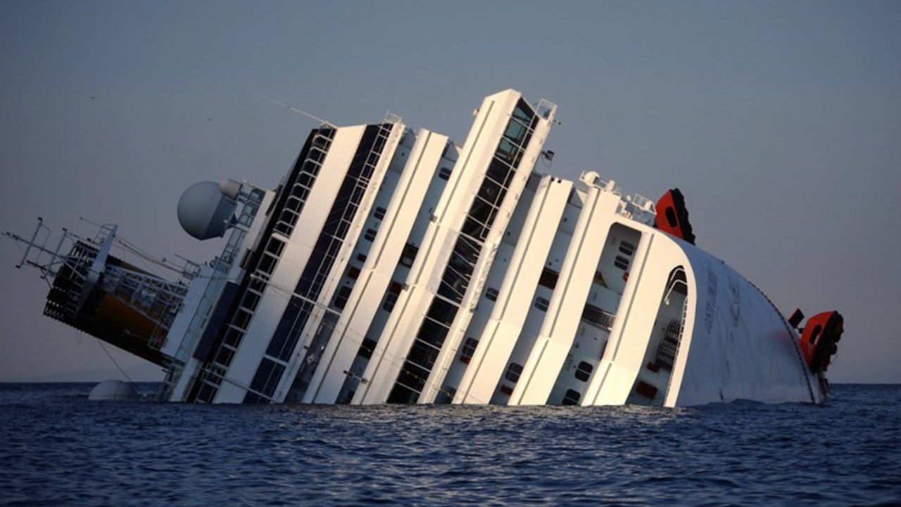 Costa Concordia (facebook)