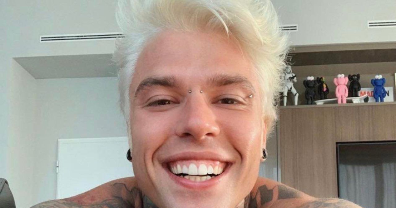 Fedez biondo