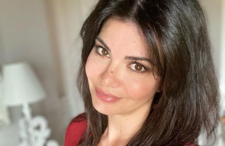Laura Torrisi, sorrisi e sensualità infinita: l'ex di Pieraccioni manda il web in tilt - FOTO