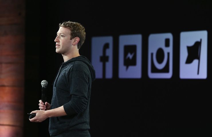 Facebook Instagram chiudono Europa verità