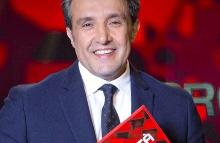 flavio insinna guadagno