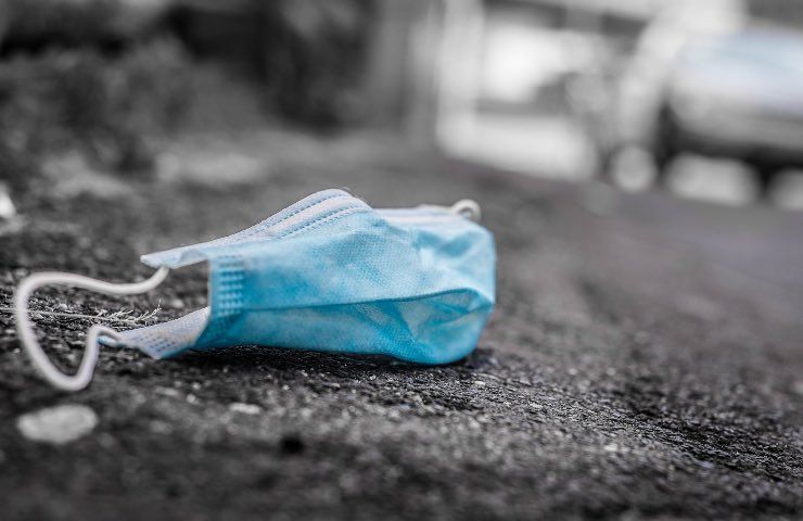 Guerra Ucraina pandemia allarme virologi