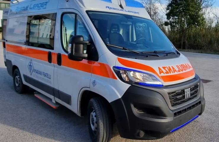 I paramedici sono giunti sul luogo