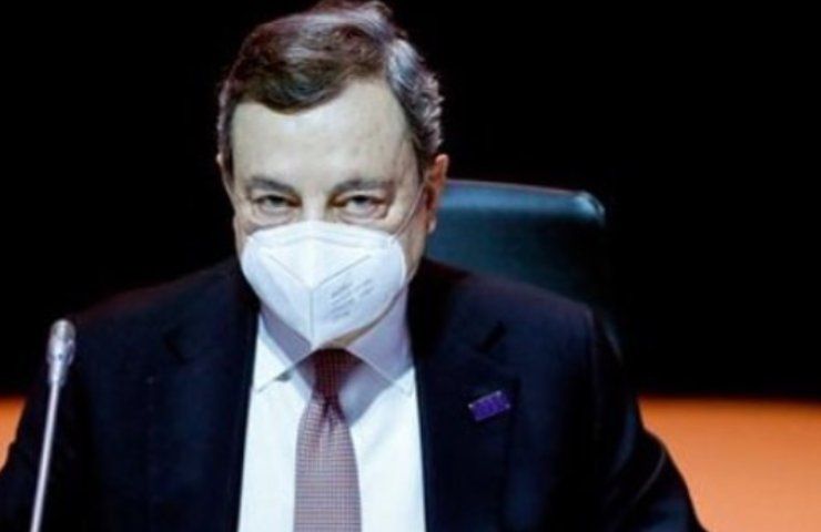 mario draghi foto incidente