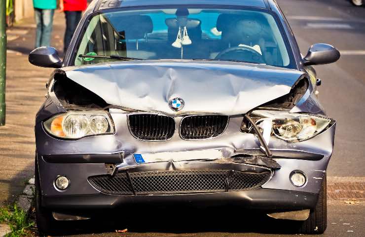 incidente strada 