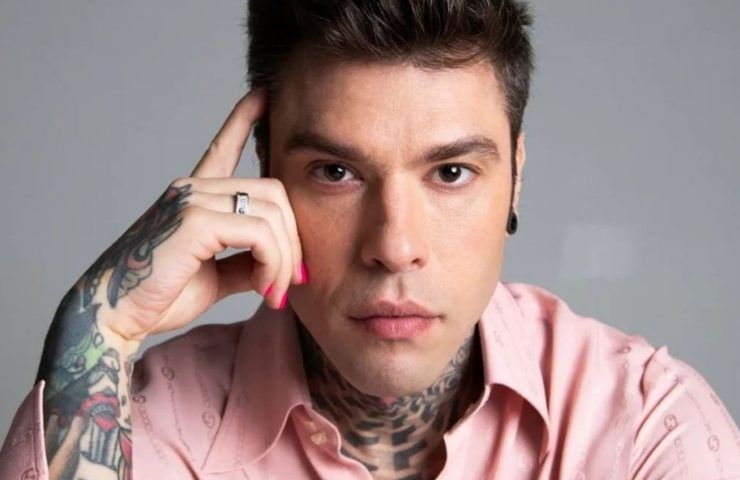 Fedez frecciatina