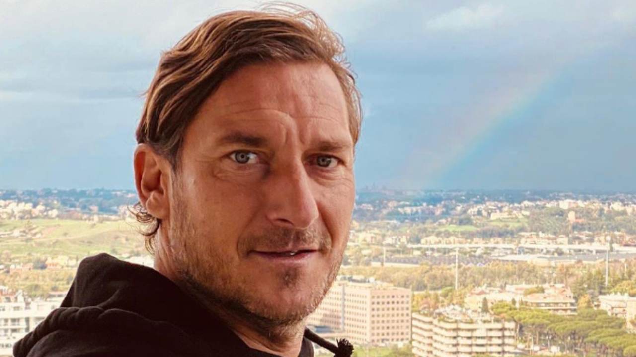 Francesco Totti, spunta un “Ti amo” sconvolgente sui social: non poteva farne a meno… – VIDEO