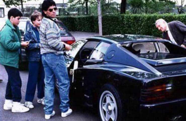 Maradona macchina