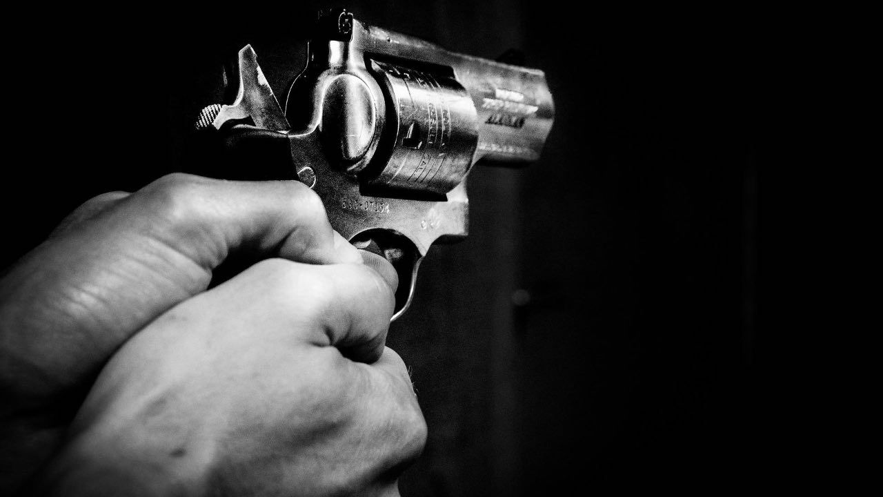 Omicidio Soccavo, 28enne ucciso con 5 colpi d’arma da fuoco alla testa