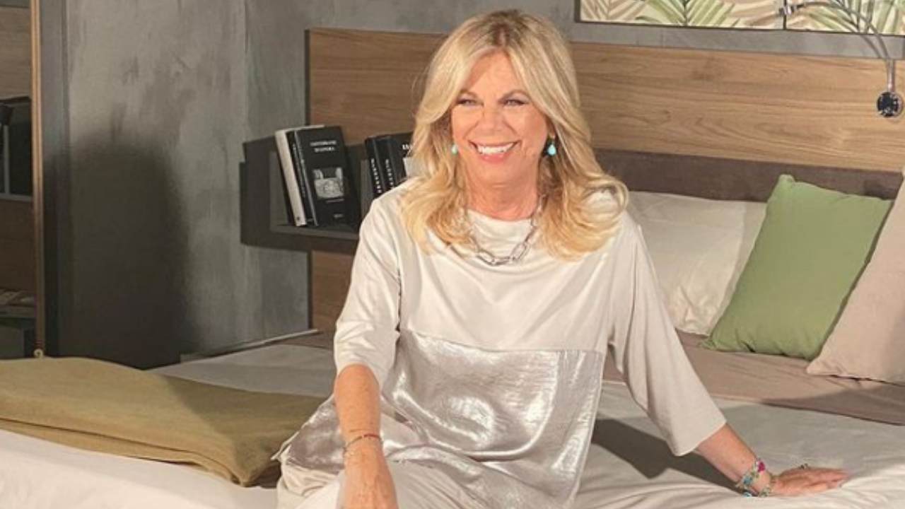 Rita Dalla Chiesa in camera da letto