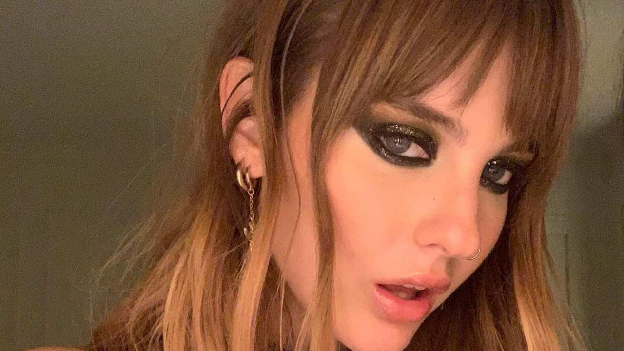 Victoria De Angelis trucco sguardo primo piano