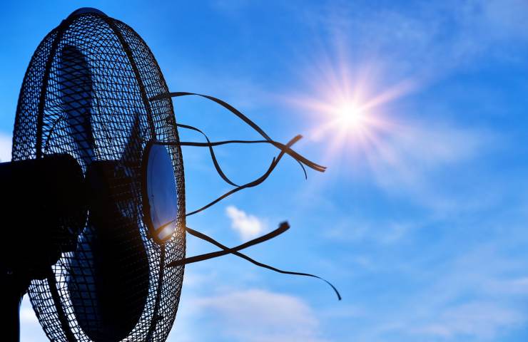Ventilatore caldo sole