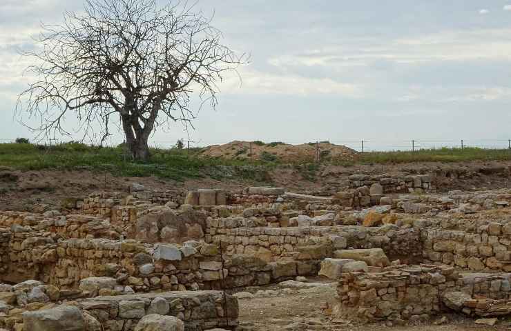 Scoperta resti archeologici Castiglion della Pescaia