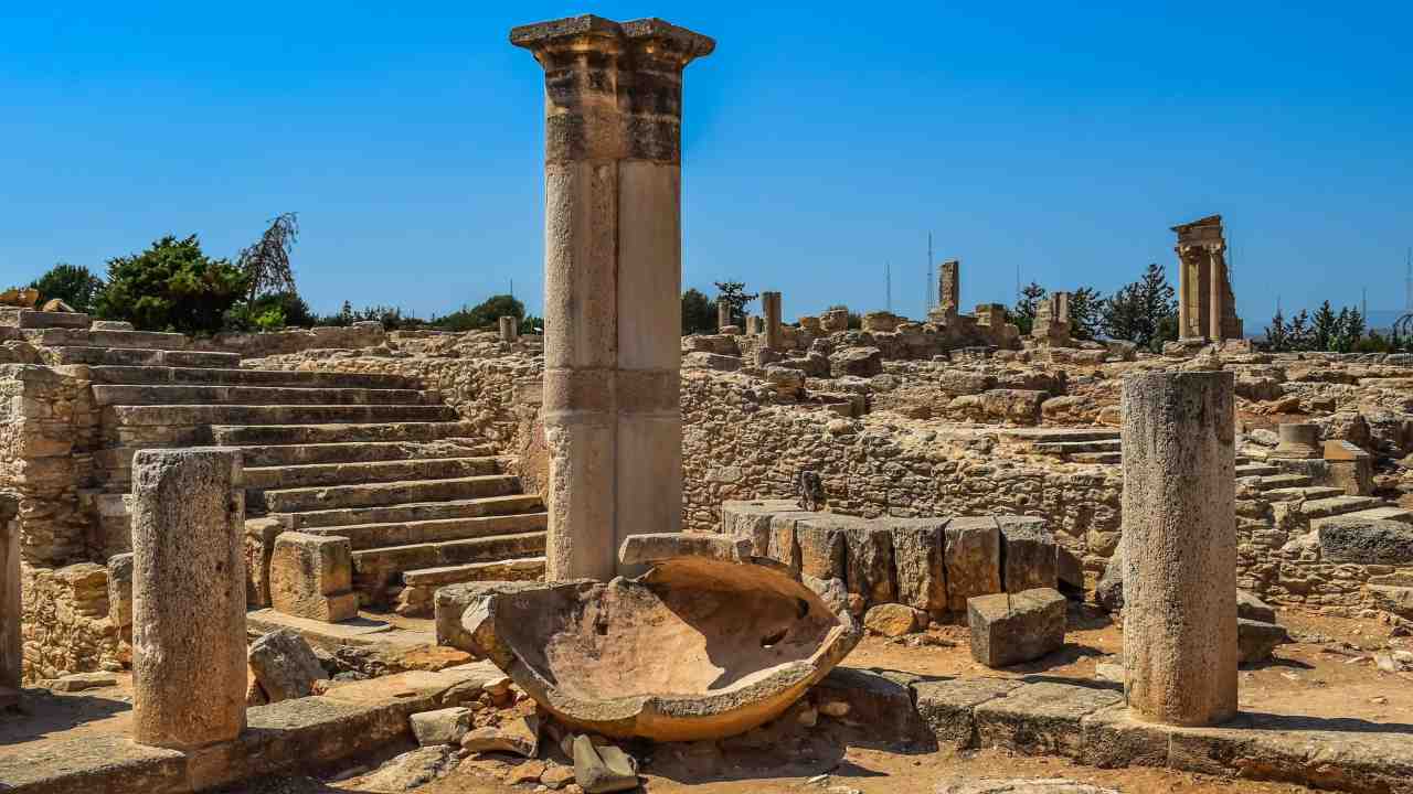 Scoperta resti archeologici Castiglion della Pescaia